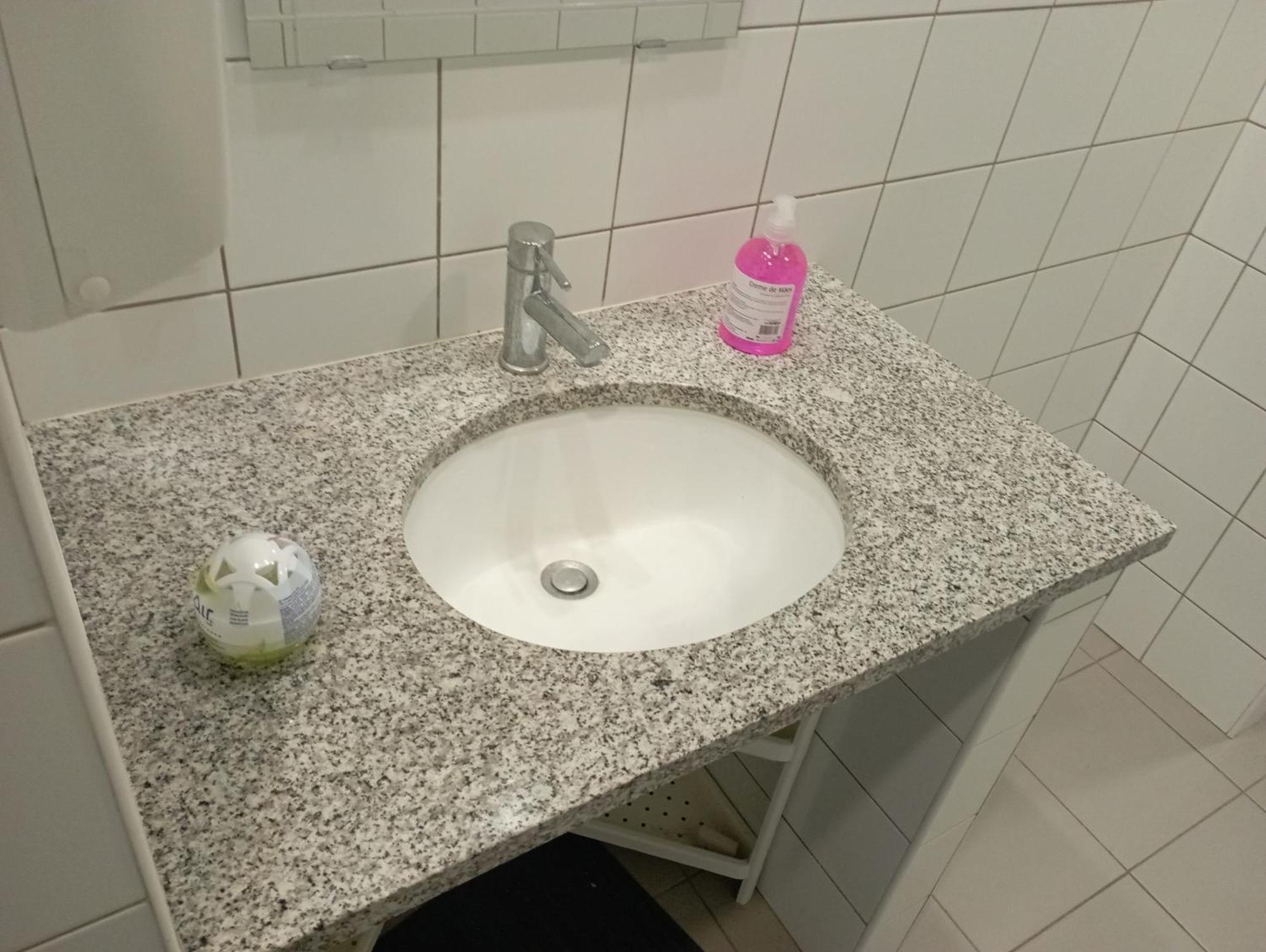 Carriche Quarto em Acomodações Particulares *